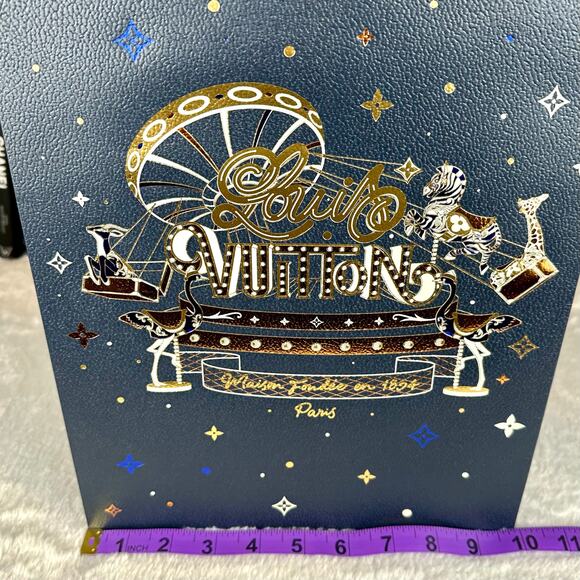 Louis Vuitton Special Christmas 2024 Shopping Bag - Picture 4 of 6